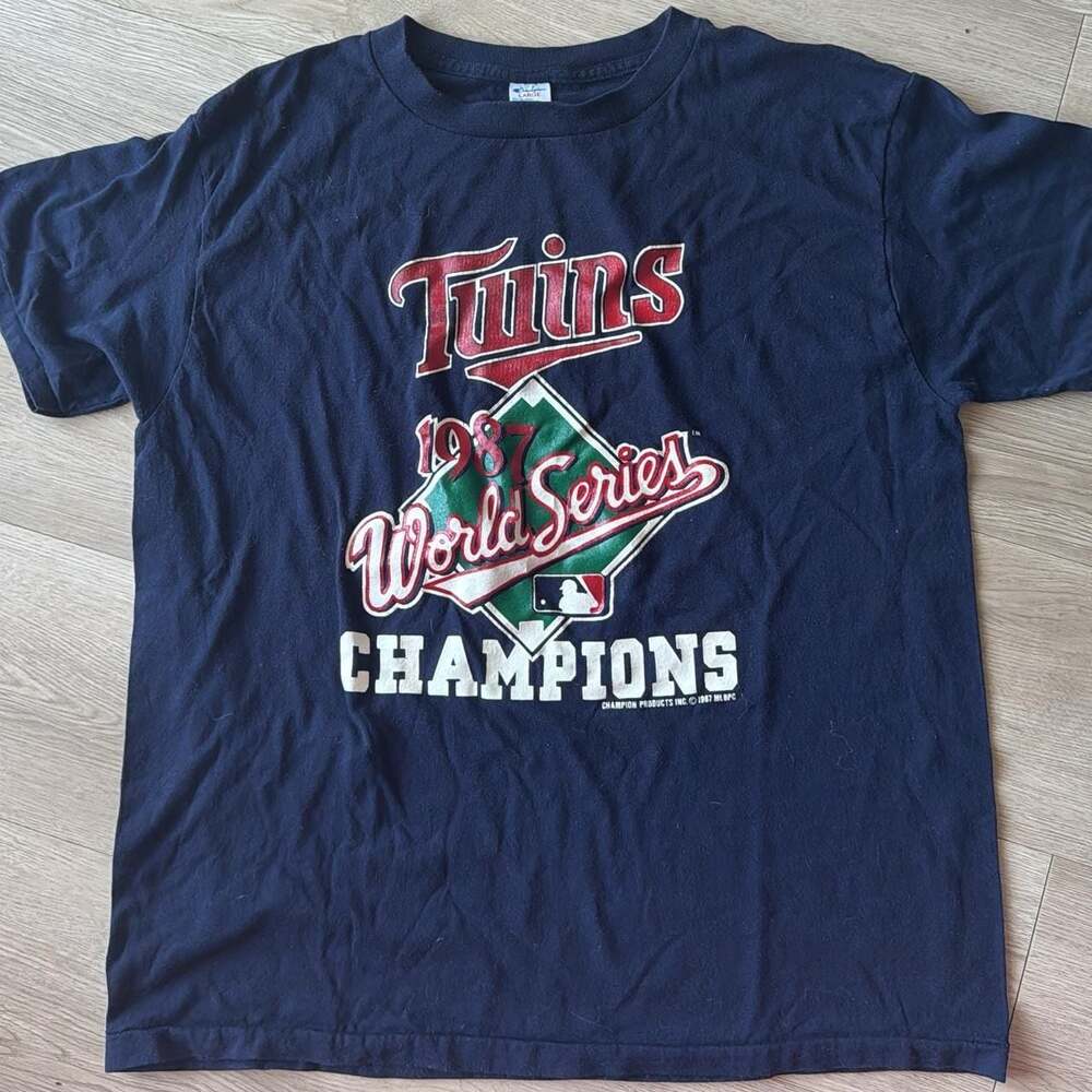 Vintage Champion 1987 Minnesota Twins World Series Champions T-Shirt Size Large